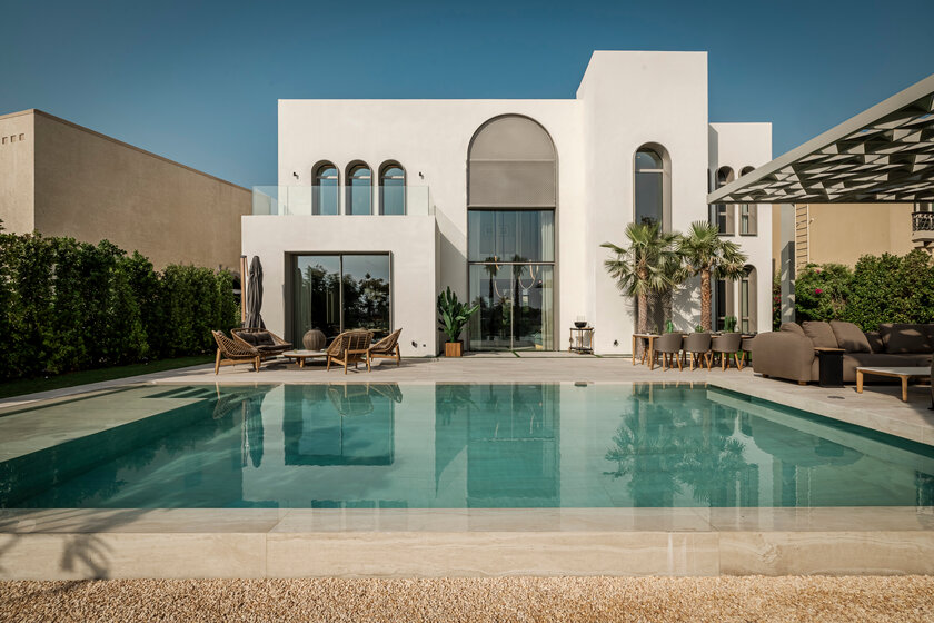 Villas - Dubai, United Arab Emirates - image 5