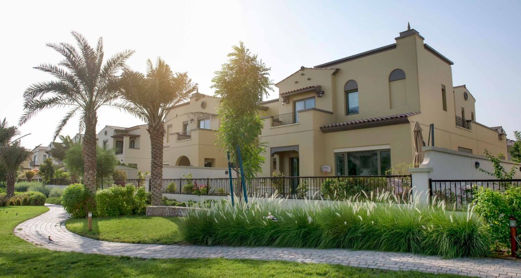 Yeni binalar – Dubai, Birleşik Arap Emirlikleri – resim 11