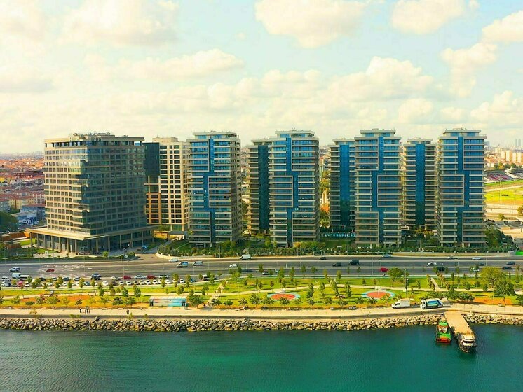 Yeni binalar – İstanbul, Türkiye – resim 1