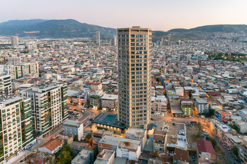Yeni binalar – İzmir, Türkiye – resim 4