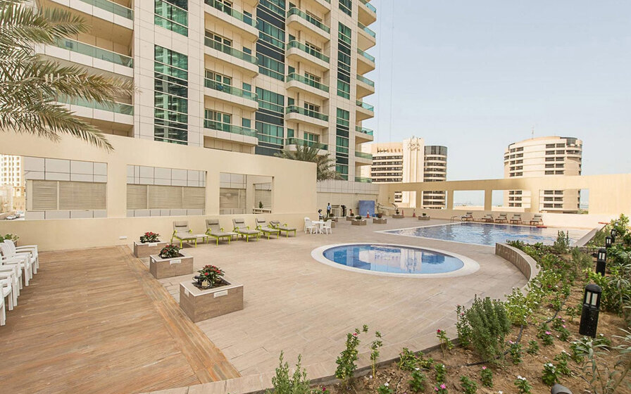 Yeni binalar – Dubai, Birleşik Arap Emirlikleri – resim 6