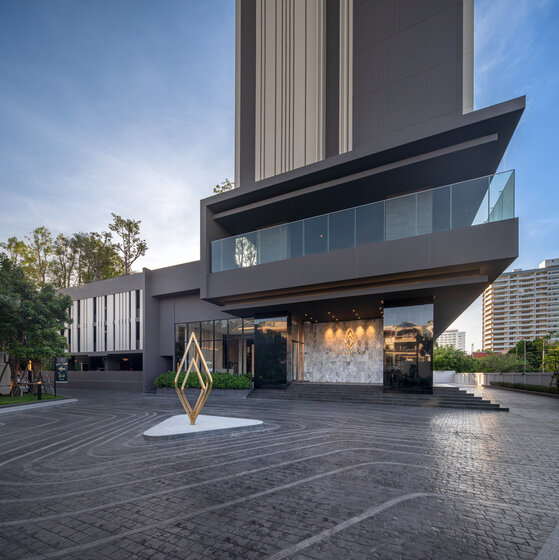 Yeni binalar – Chon Buri, Tayland – resim 10