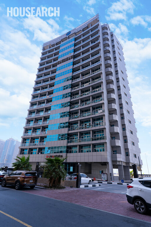 Uniestate Sports Tower – image 1