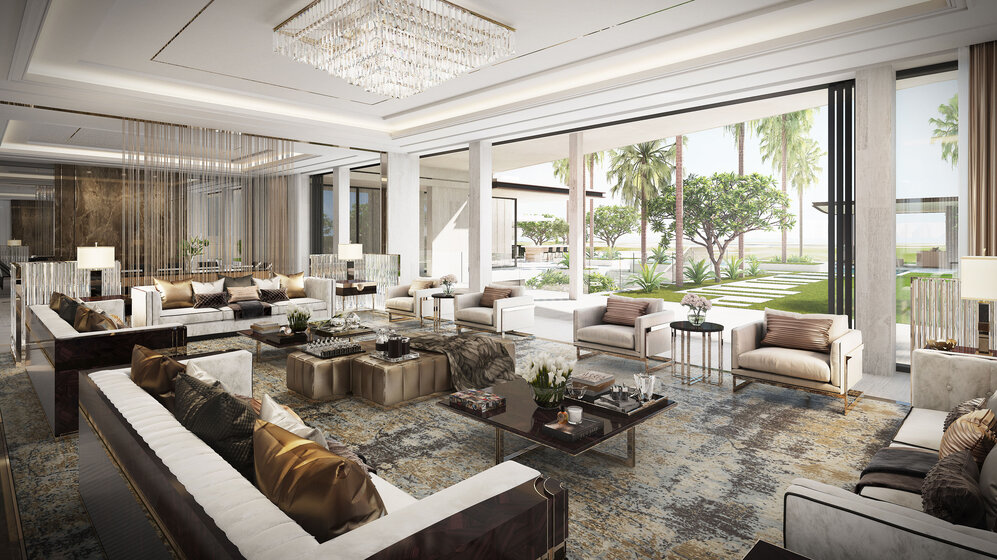 Properties for sale in Emirates Hills Villas - image 3