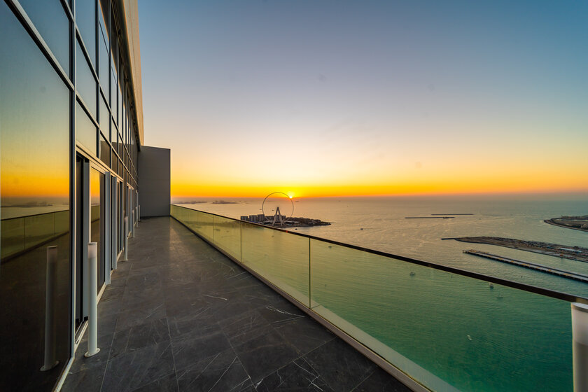 Yeni binalar – Dubai, Birleşik Arap Emirlikleri – resim 4