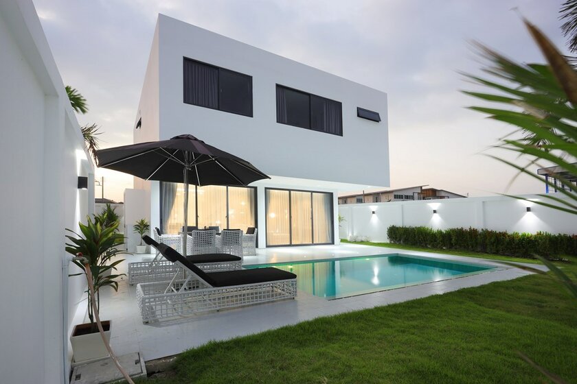 Villas - Chon Buri, Thailand - image 17