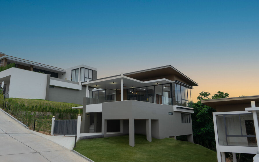 Yeni binalar – Surat Thani, Tayland – resim 8