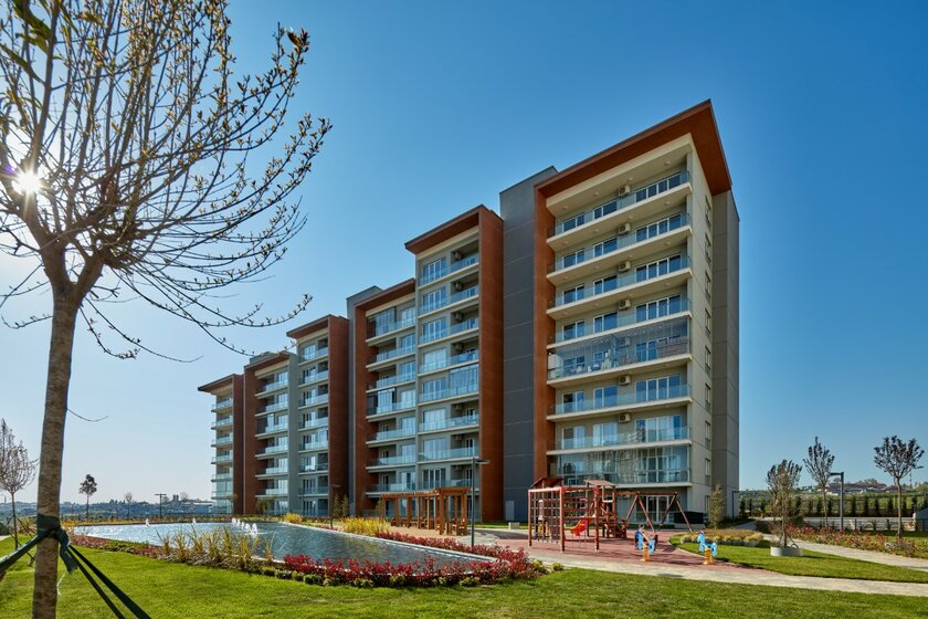 Apartments - İstanbul, Türkiye - image 13