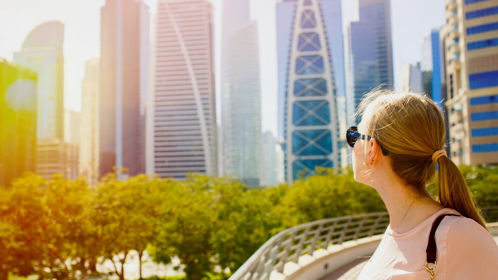 How to Become a Property Investor and Get a Residence Permit in the UAE