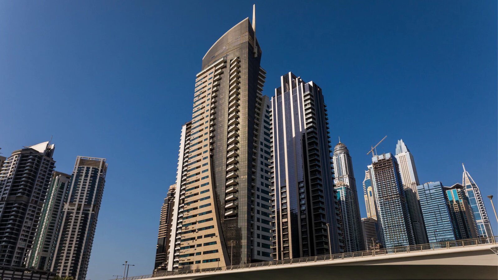 Лучшие башни в Jumeirah Lake Towers